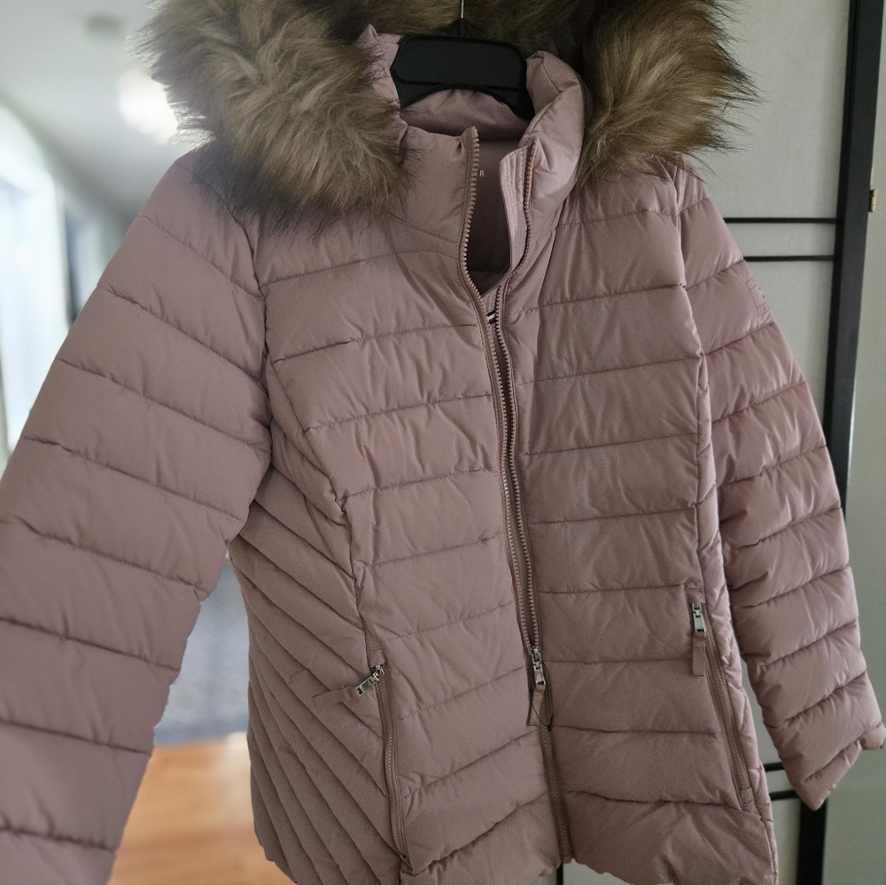 Women's Pink Puffer Jacket with Faux Fur Hood - Picture 8 of 10